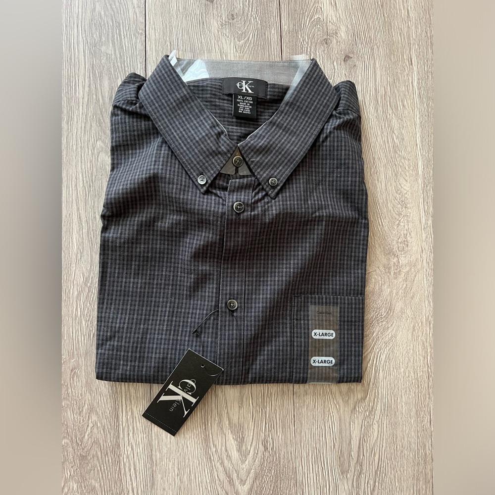 Calvin Klein Men’s Long Sleeve Dress Shirt Size XL NWT